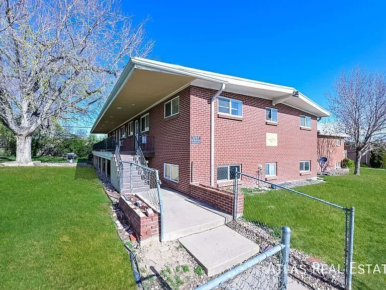 5787 S Bannock St #7 — Photo 1