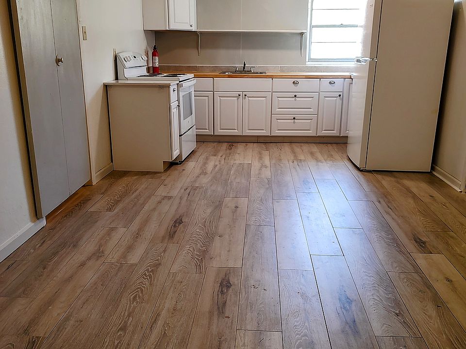 1st image of 2815C 1st Ave