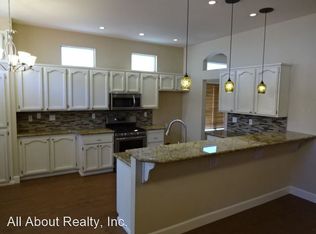 2429 Stefanie Dr, Rocklin, CA 95765