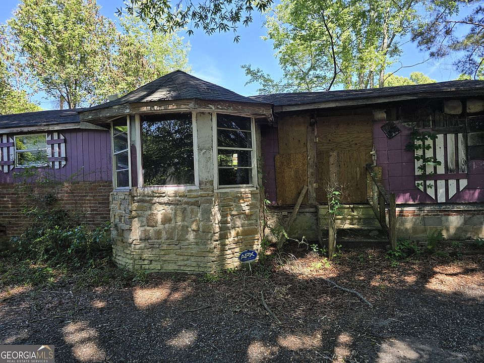 2nd image of 17 Sunset Cir