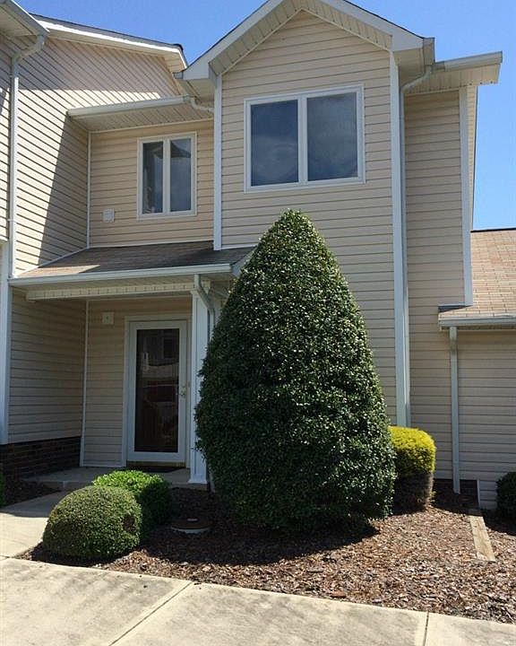 1st image of 3383 White Oak Ct #6C