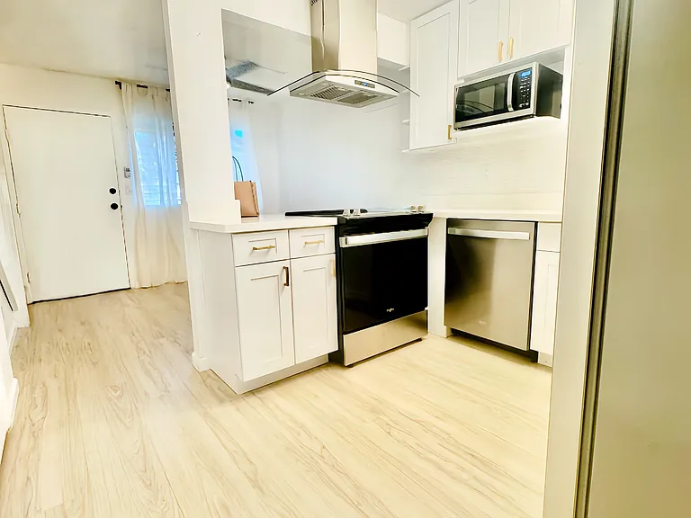 94-1444 Lanikuhana Ave #450 — Photo 13