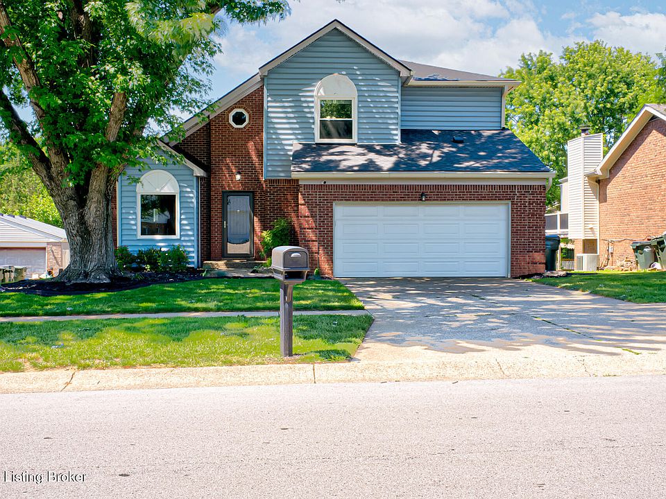 1st image of 8815 Raintree Dr
