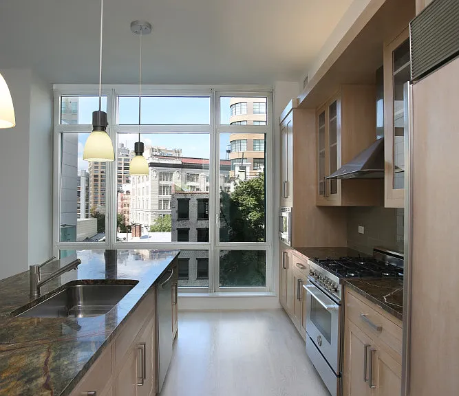 55 Thompson St #606 — Photo 4