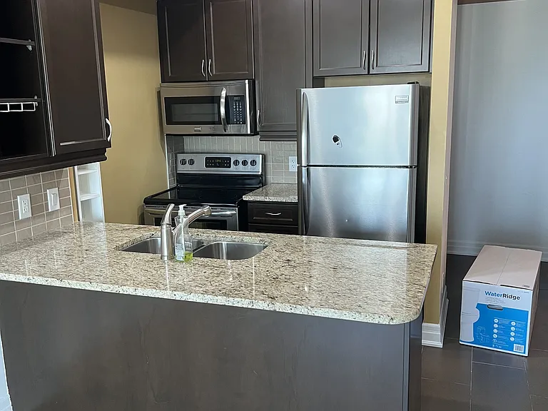 100 John St #2401 — Photo 20