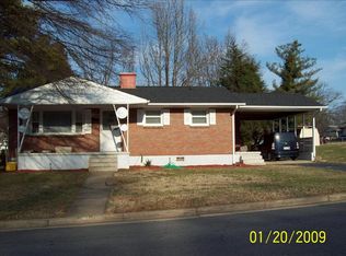 141 Capri Ct, Danville, VA 24541
