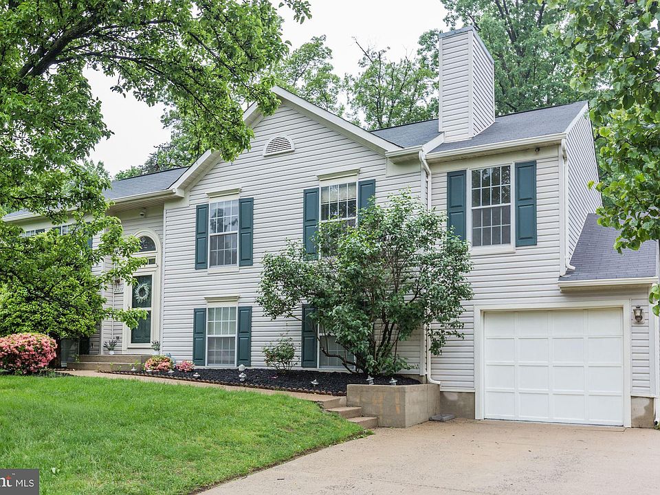 1st image of 20577 Triple Crown Ct