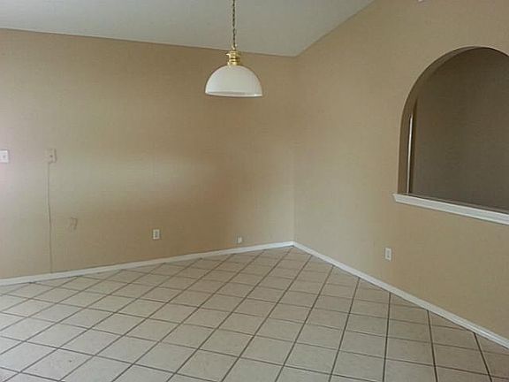 4th image of 12481 Robert David Dr
