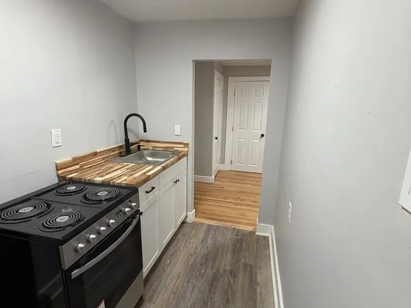 58 Winthrop, 58 Winthrop St #13, Augusta, ME 04330