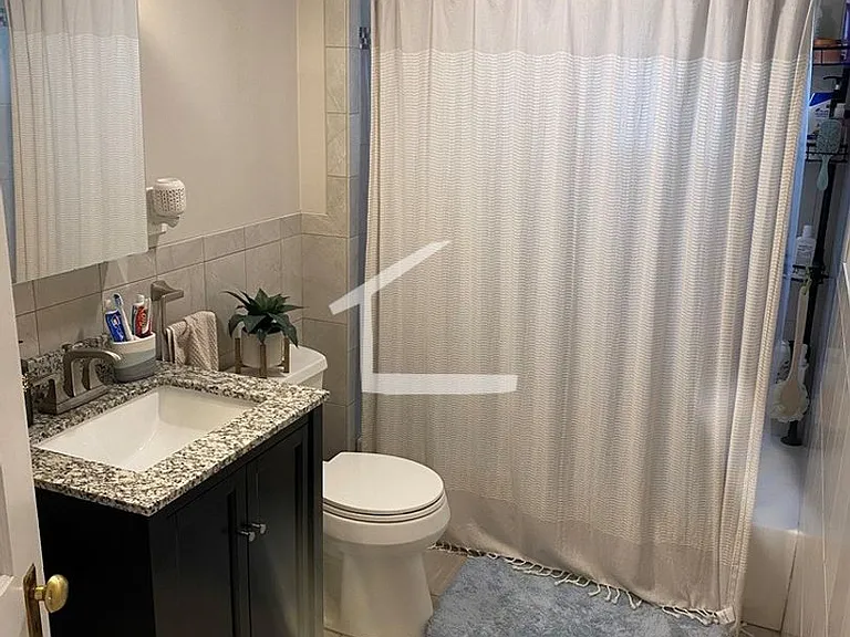 125 Brooks St #2A — Photo 29