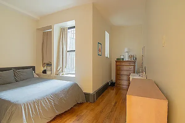 910 Park Pl #1D — Photo 8
