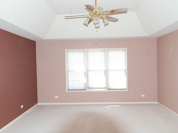 3rd image of 3332 Lapp Ln