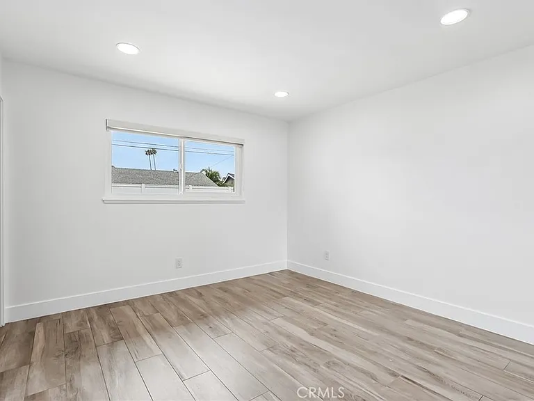 17151 Hague Ln — Photo 29