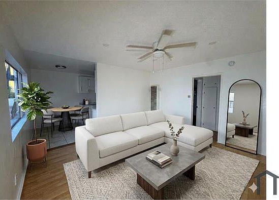 1st image of 5666 Fountain Ave #2