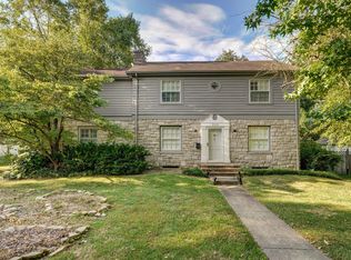 824 E University St, Springfield, MO 65807