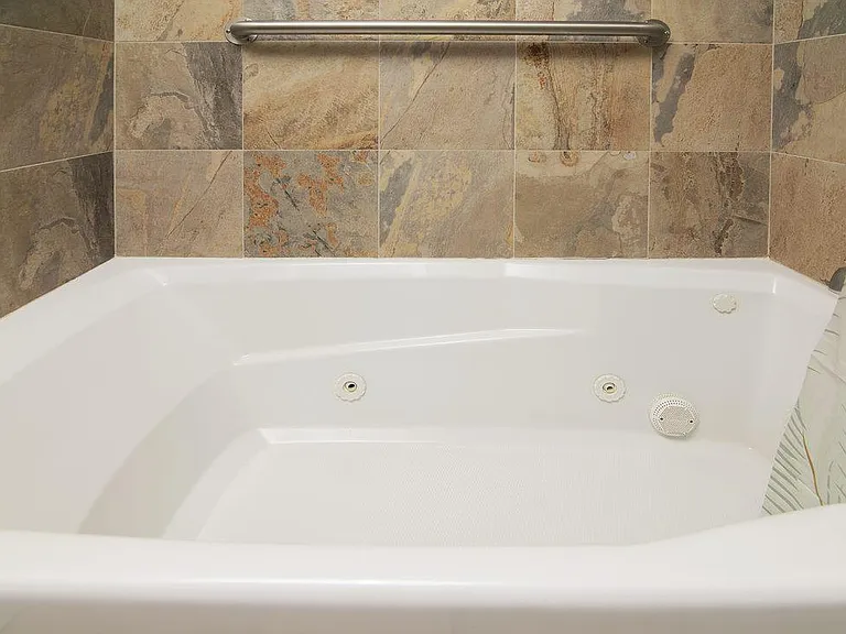220 E La Bonte St #319 — Photo 19