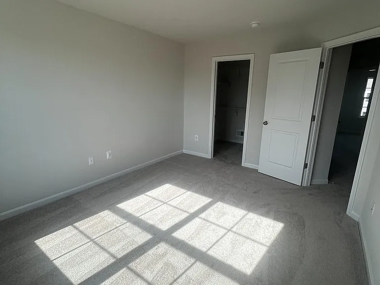 248 Telluride Way #1 — Photo 6