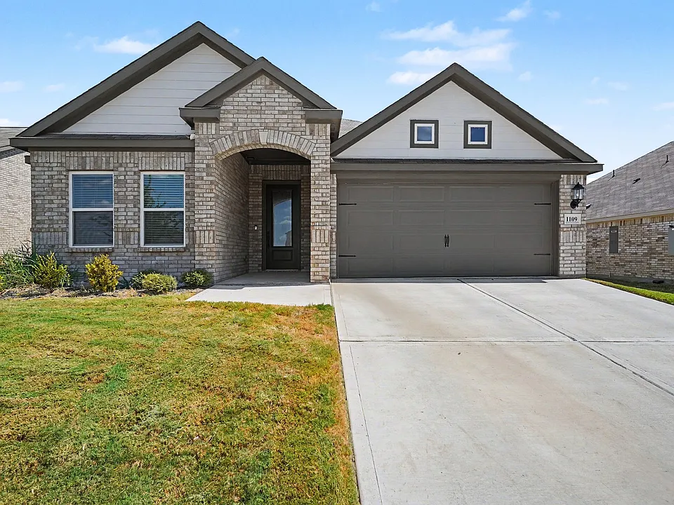 1109 Costa Vista Trl