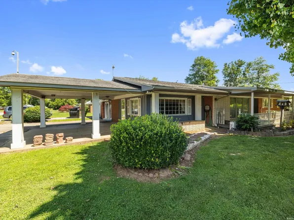 105 N Evergreen Dr, Grandview, IN 47615