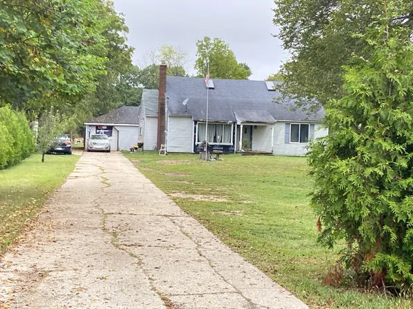 3224 N 5th St, Niles, MI 49120