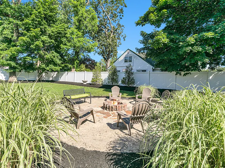 53 Field Ave — Photo 29