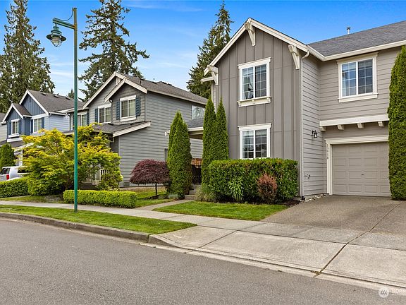 2nd image of 13918 31st Drive SE