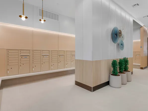 2-24 26th Avenue image 14 of 22