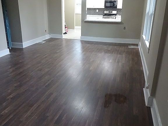 3rd image of 10824 E Scarritt Ave