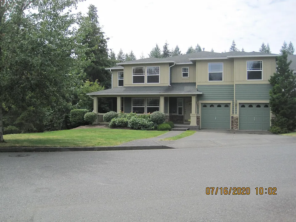 9201 225th Way NE