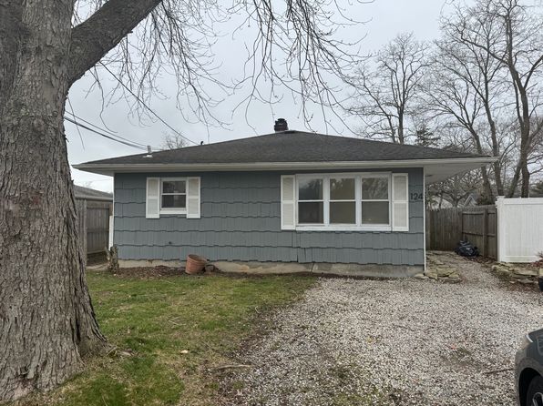 124 Orchid Dr