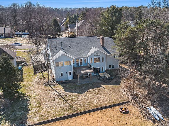 4th image of 5023 Tyler Oaks Dr