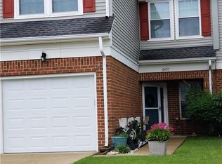 2405 Dillingham Rd, Virginia Beach, VA 23456