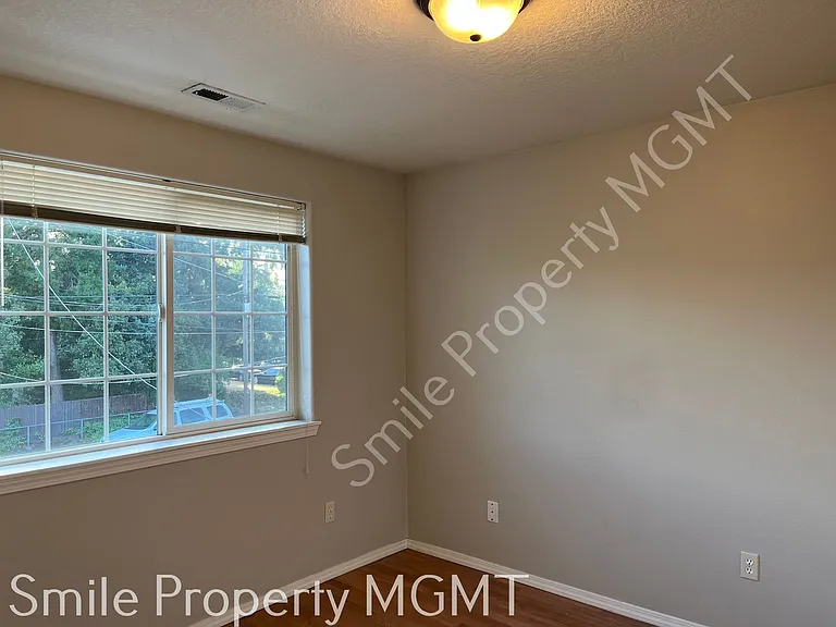 7740 SE 72nd Ave — Photo 11