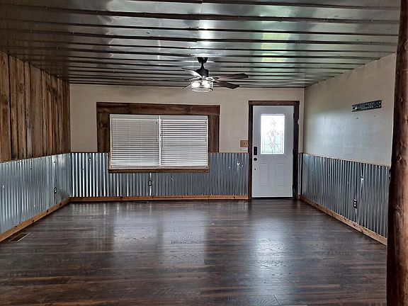 4th image of 1380 Poplar Grove Rd