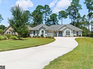 82 Spyglass Ln, Kingsland, GA 31548