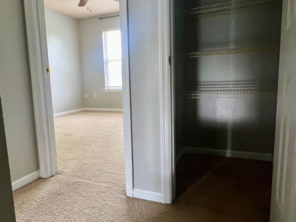 427 E Main St APT A2