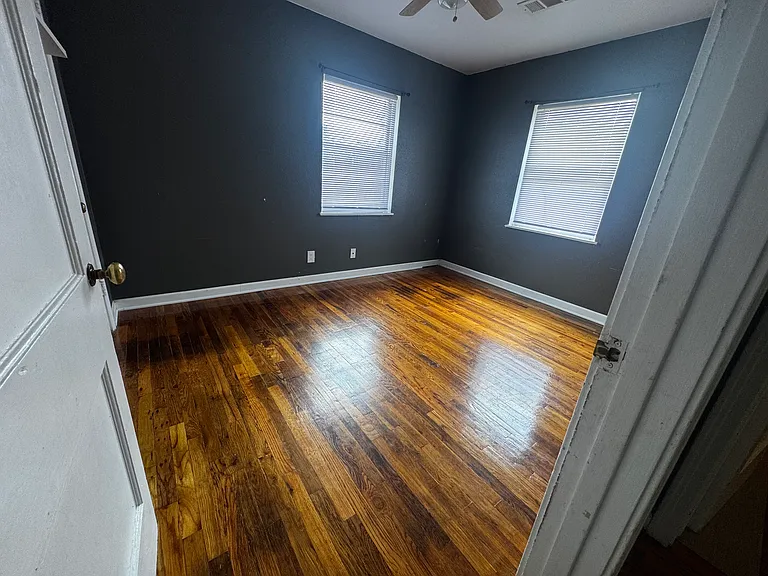 4212 S Van Buren St — Photo 11