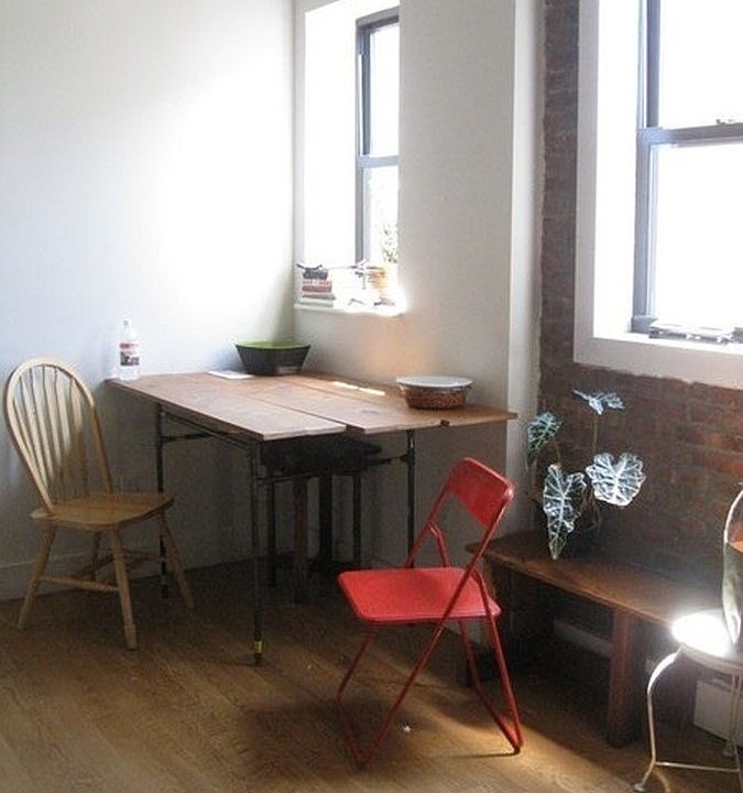 2nd image of 33 Claver Pl APT 2