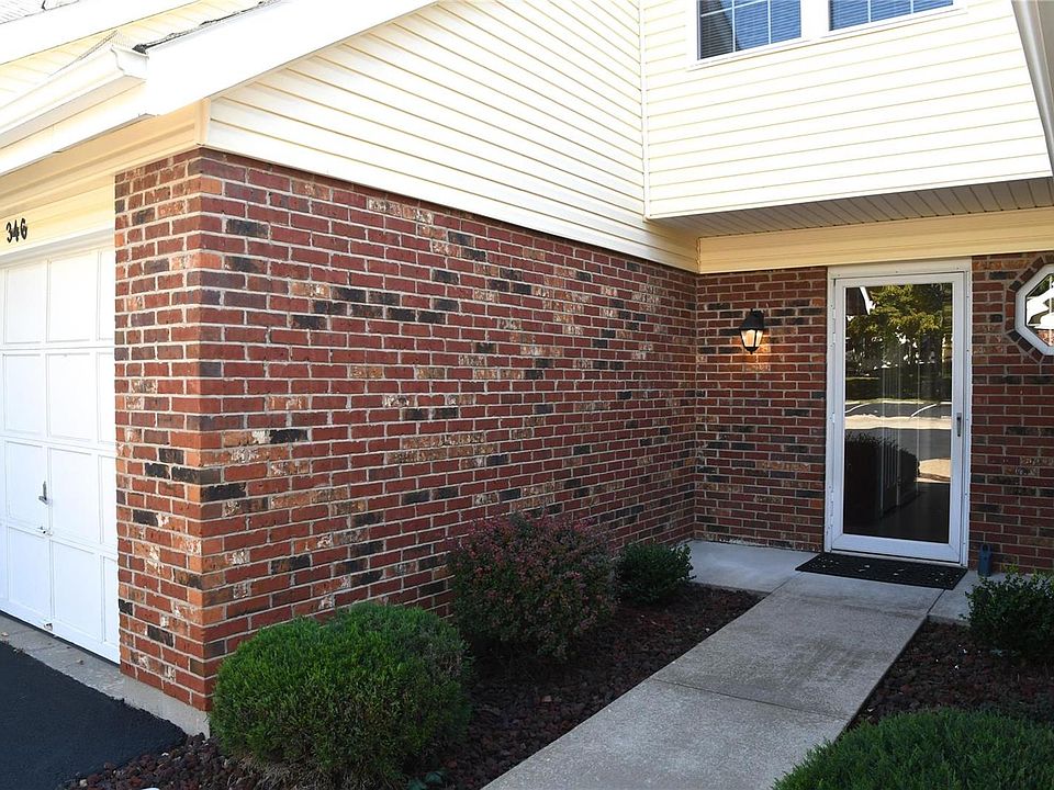 1st image of 346 Devonshire Ct #G
