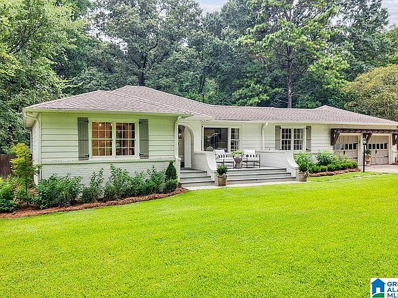 3rd image of 2536 Mountain Woods Dr