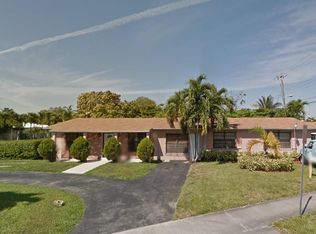 8126 W 15th Ave, Hialeah, FL 33014