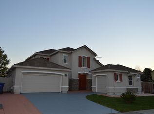 7667 Agate Beach Way, Antelope, CA 95843