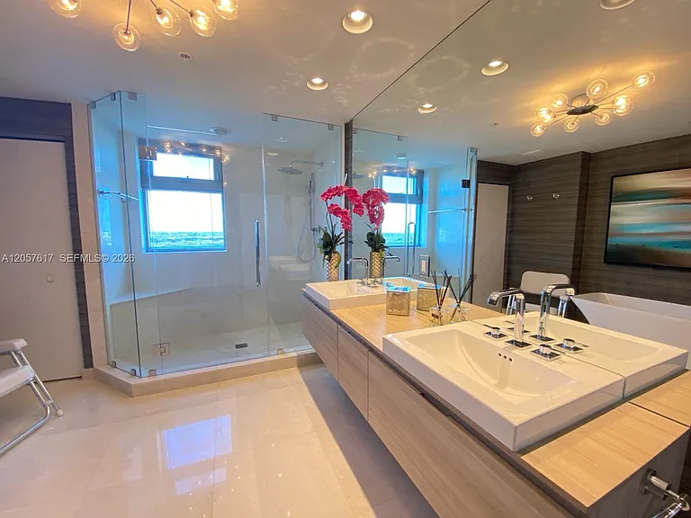 17301 Biscayne Blvd #1808 — Photo 15