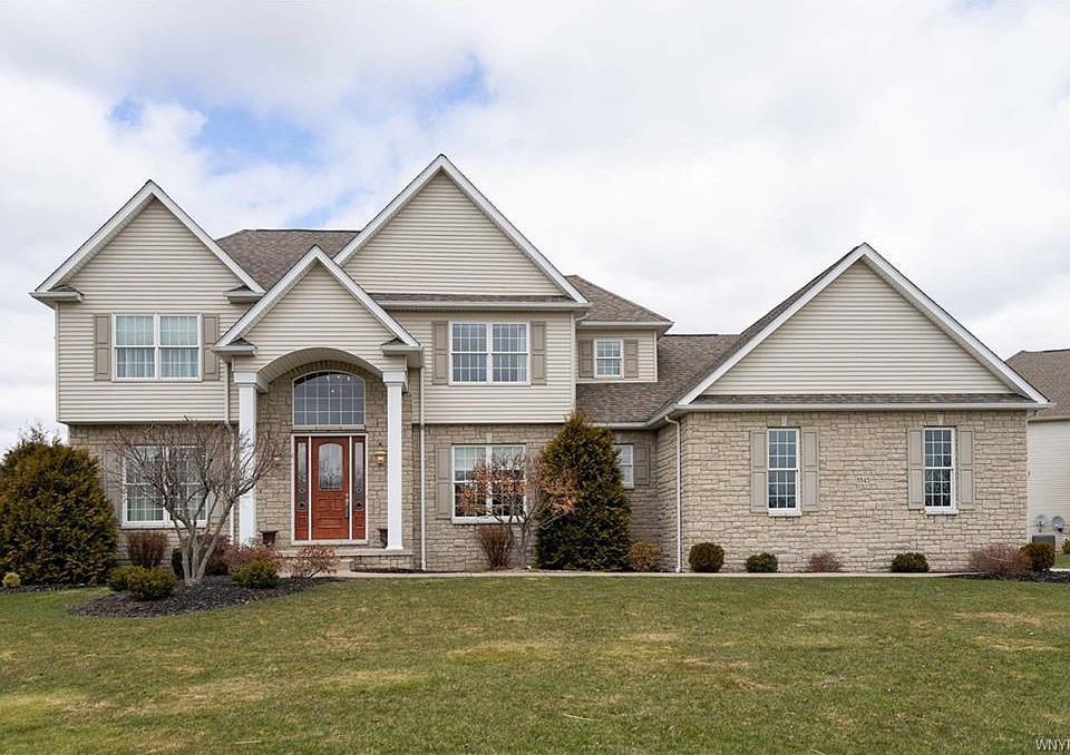 1st image of 8843 Stonebriar Dr