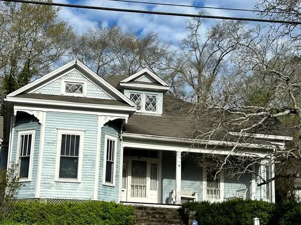 430 3rd St, McComb, MS 39648