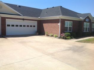 123 Christal Dr, Georgetown, KY 40324