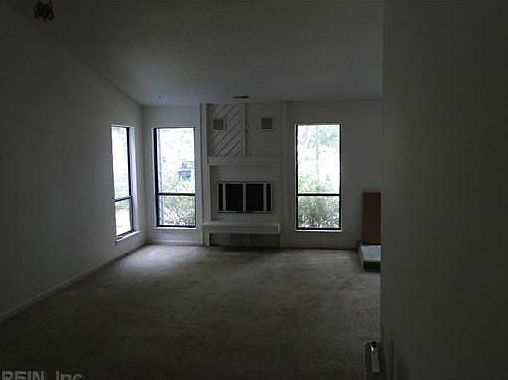 2nd image of 1601 Sweet Bay Ct