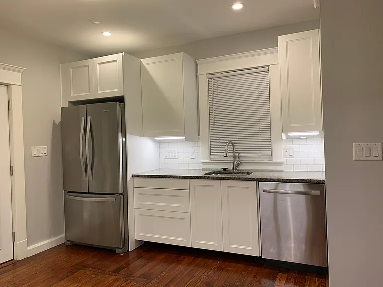 27 W Rock Ave — Photo 7