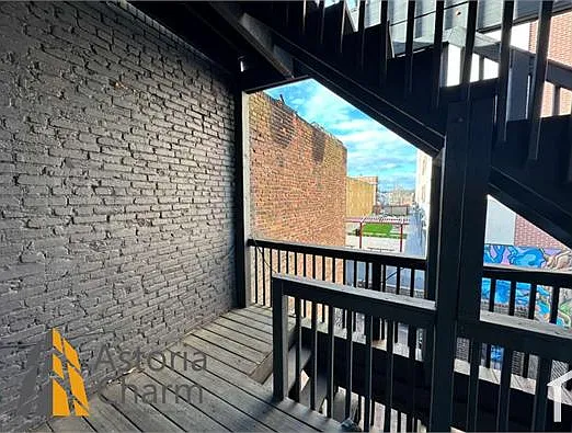 1918 N Charles St #2 — Photo 19