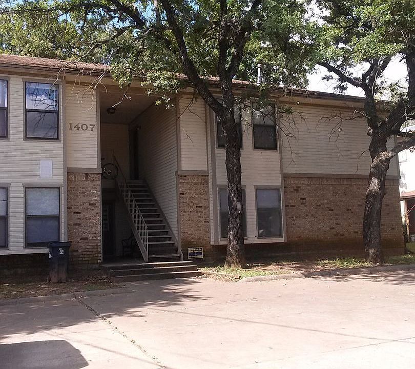 2nd image of 1407 Margie St